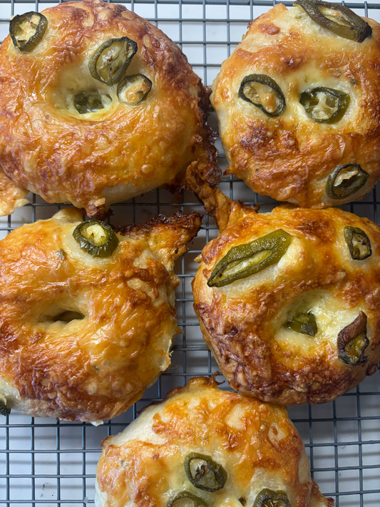 Jalapeno Pepperjack Sourdough Bagels