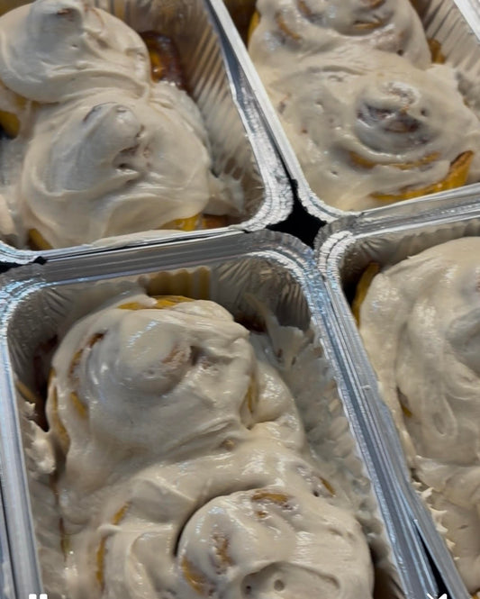 Sourdough Pumpkin Cinnamon Rolls